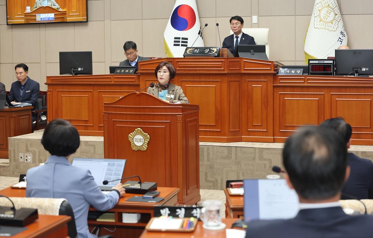 제342회 제2차 정례회 제8차 본회의 첨부이미지 : 2025.11.24 제342회 제2차 정례회 제8차 본회의(1).JPG