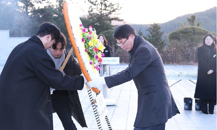 2026년 신년 현충탑 참배