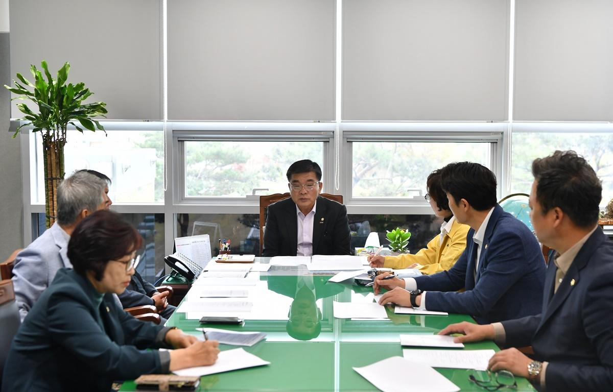 의원협의회 첨부이미지 : 2023.11.06 의원협의회 (13).JPG