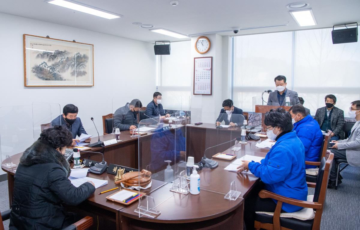 의회운영위원회 첨부이미지 : 2022.02.10 의회운영위원회 (13).jpg