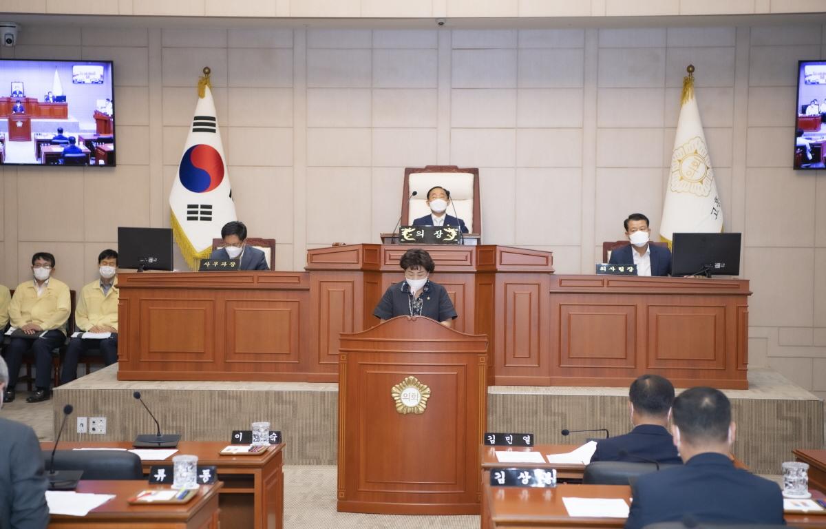 제298회 고흥군의회 제1차 정례회 2차본회의 의회운영위원회 심사결과보고  첨부이미지 : 2021.06.16 제298회 고흥군의회 제1차 정례회 2차본회의 상임위원회 심사결과보고 (13)_web.jpg