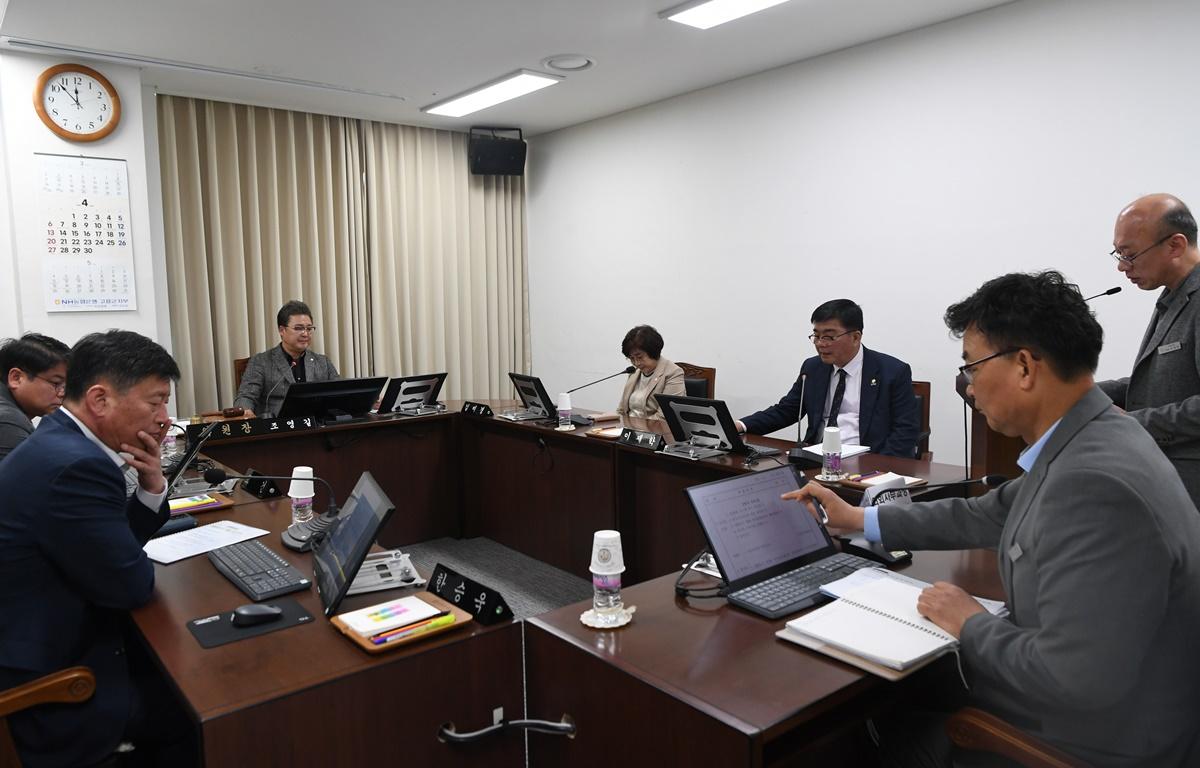 의회운영위원회 첨부이미지 : 2025.4.7 의회운영위원회 (5).JPG