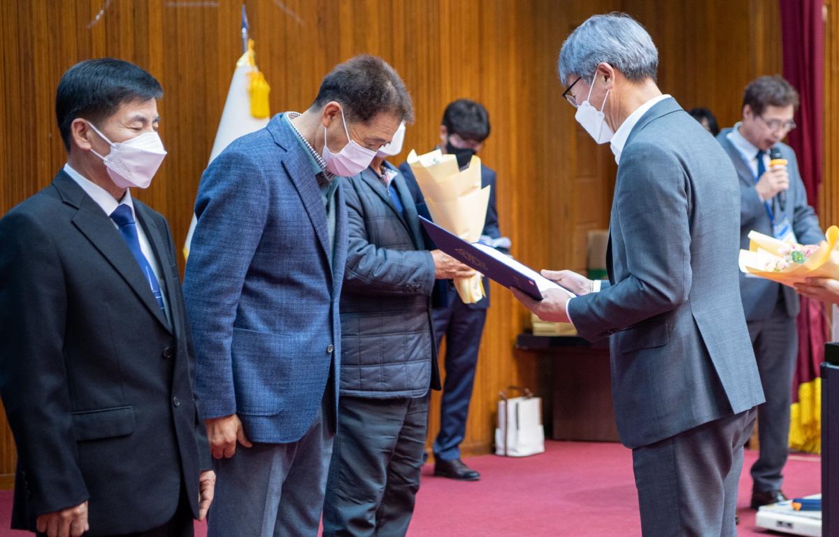 제2회 고흥군 이장 화합 한마음대회  첨부이미지 : 2022.11.26 제2회 고흥군 이장 화합 한마음대회 (5).jpg