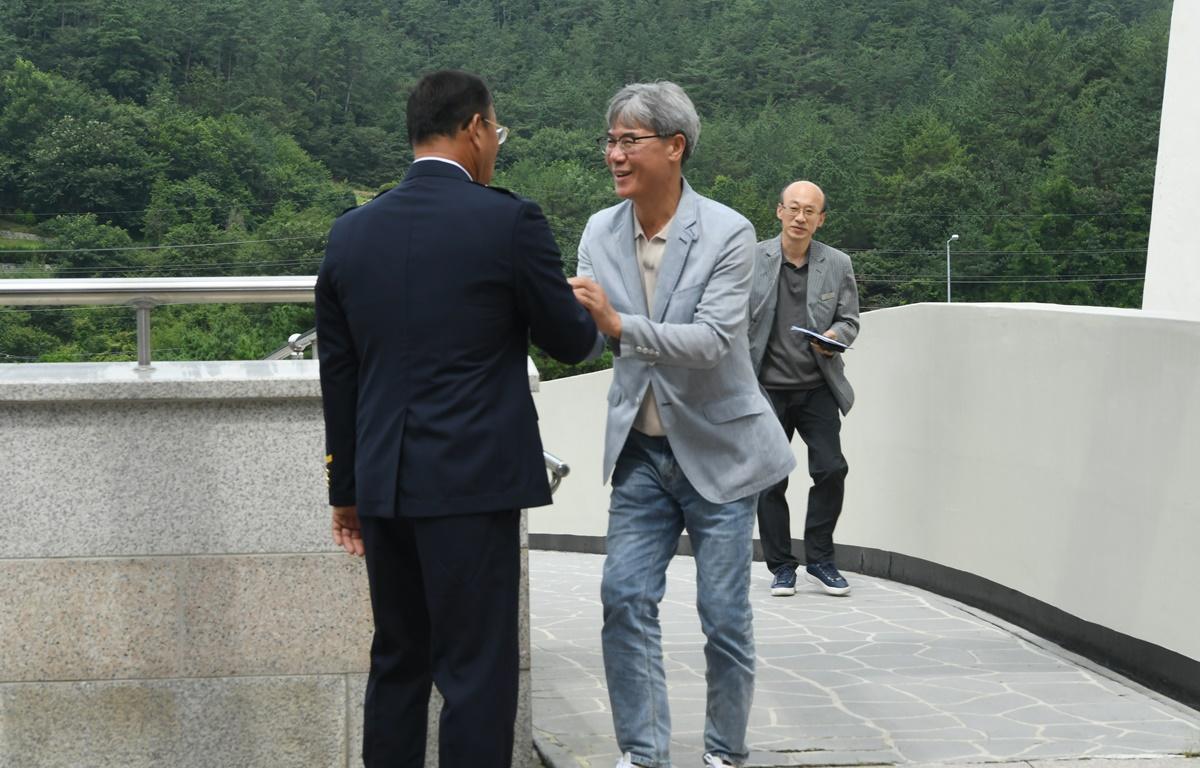 고흥읍 여성의용소방대장 이취임식 첨부이미지 : 2023.07.28 고흥읍 여성의용소방대장 이취임식 (2).JPG