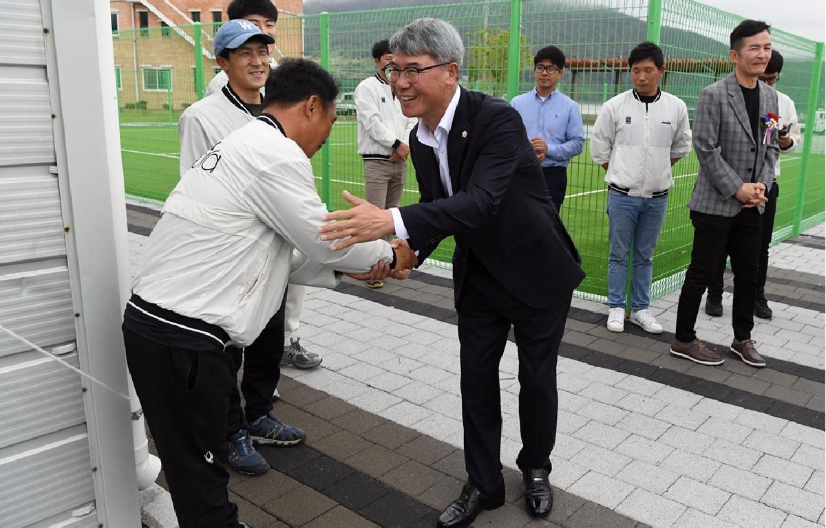 풍남항 정비공사 준공식 및 어버이날 경로잔치 첨부이미지 : 2023.05.06 풍남항 정비공사 준공식 및 어버이날 경로잔치 (20).JPG