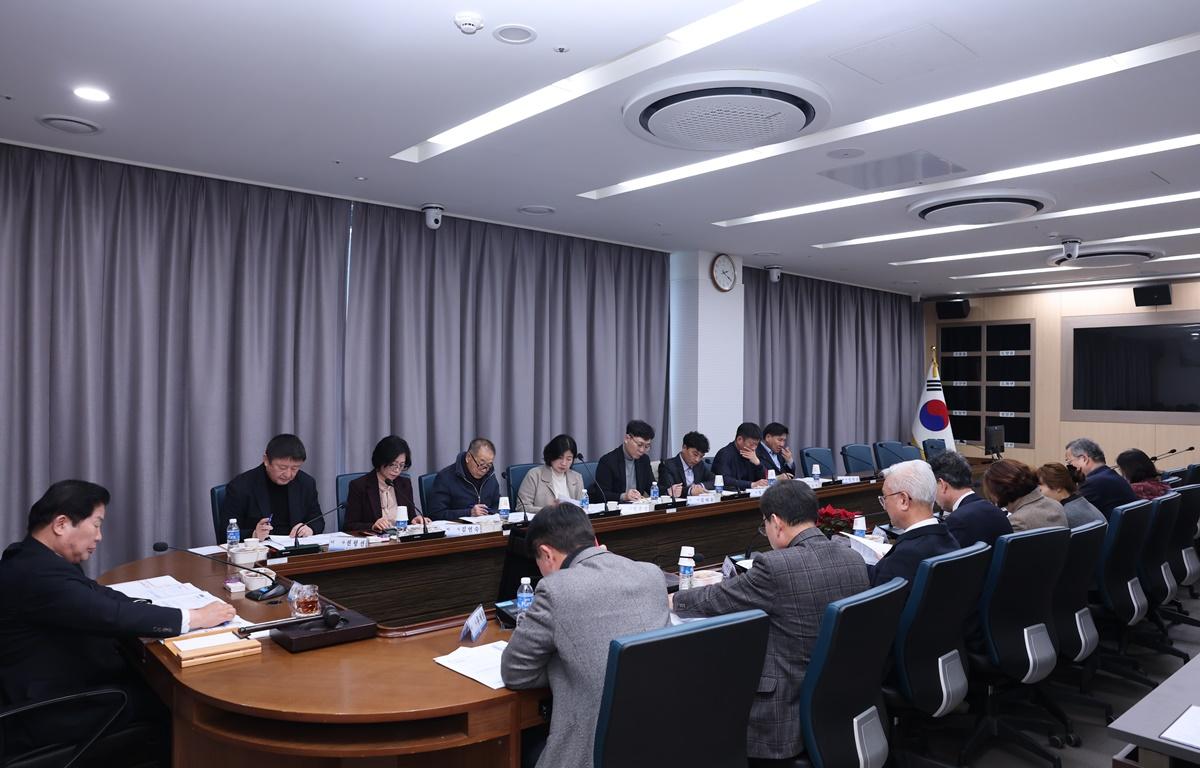 2026년도 (사)고흥군교육발전위원회 대의원 총회 첨부이미지 : 2026.2.26 2026년도 (사)고흥군교육발전위원회 대의원 총회 (4).JPG