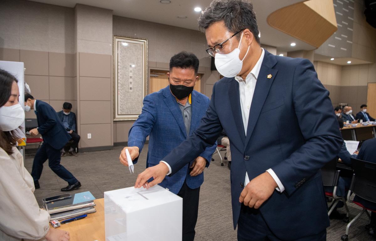 고흥군민의 상 심의위원회 첨부이미지 : 2022.10.4 고흥군민의 상 심의위원회 (31).jpg