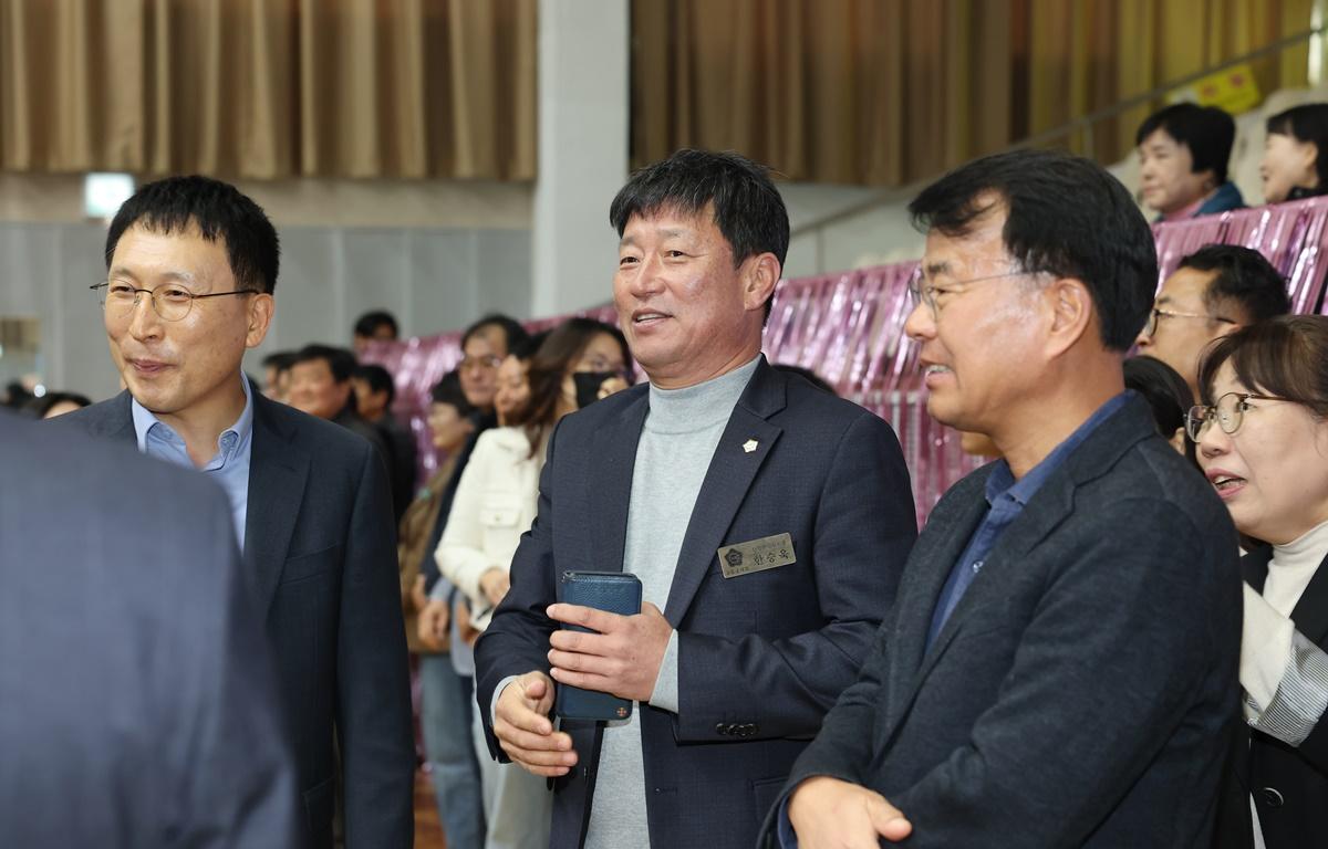 제29회 노인의 날 기념행사 첨부이미지 : 2025.11.20 제29회 노인의 날 기념행사 (7).JPG