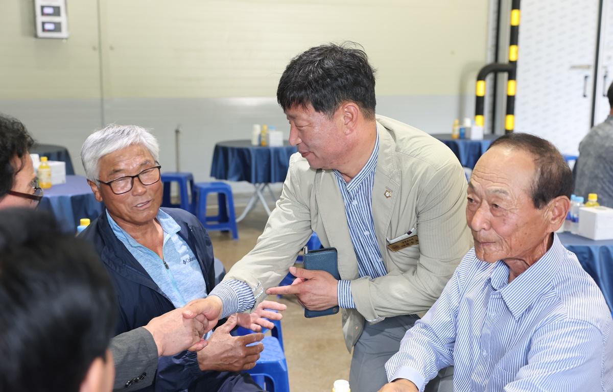 2025년 두원면 써레씻기 행사 첨부이미지 : 2025.6.30 2025년 두원면 써레씻기 행사 (6).JPG