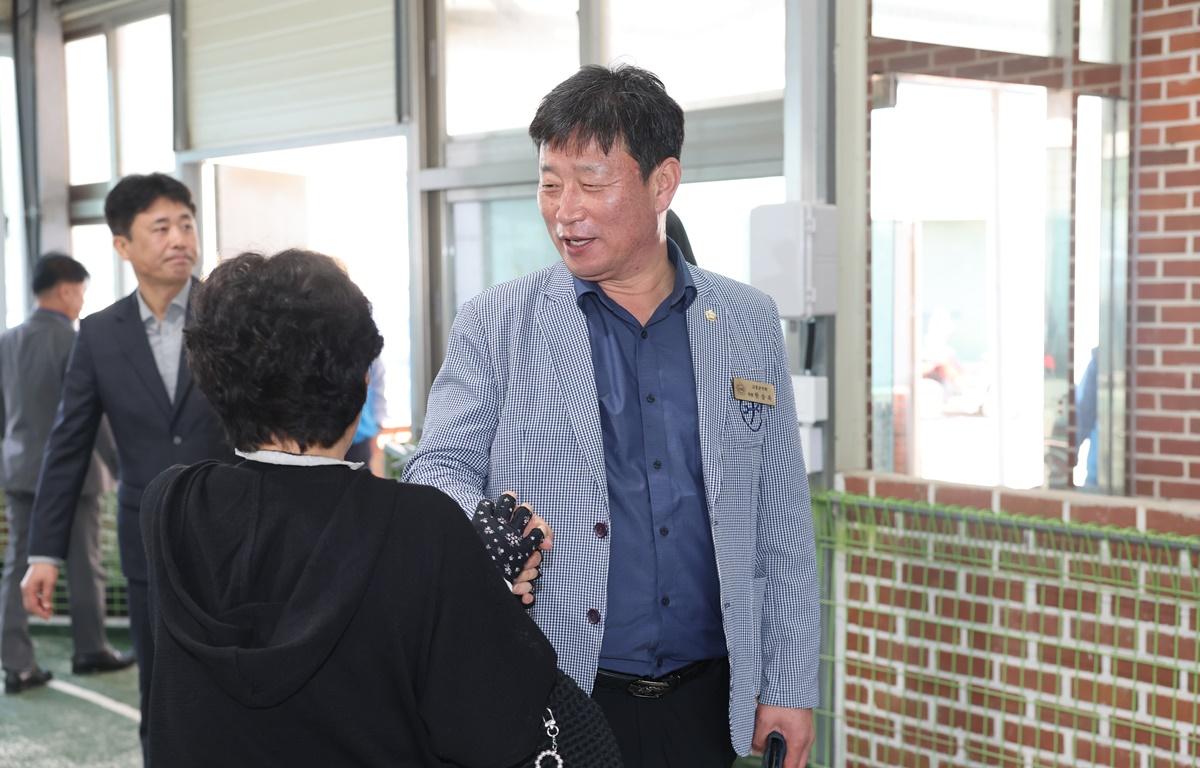 제5회 두원농협조합장기 게이트볼대회 첨부이미지 : 2025.5.12 제5회 두원농협조합장기 게이트볼대회 (10).JPG