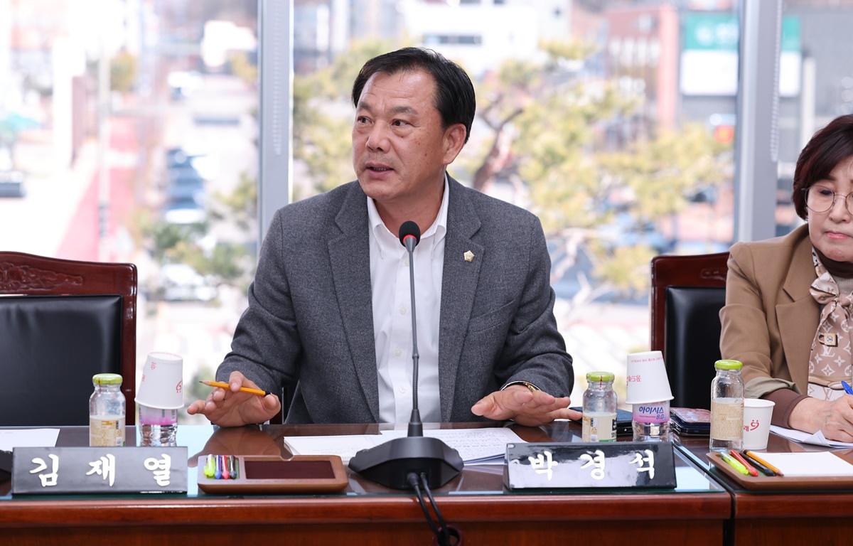 고흥군의회와 고흥군 재가장기요양기관 협의회 간담회 첨부이미지 : 2026.2.25 고흥군의회와 고흥군 재가장기요양기관 협의회 간담회 (12).JPG