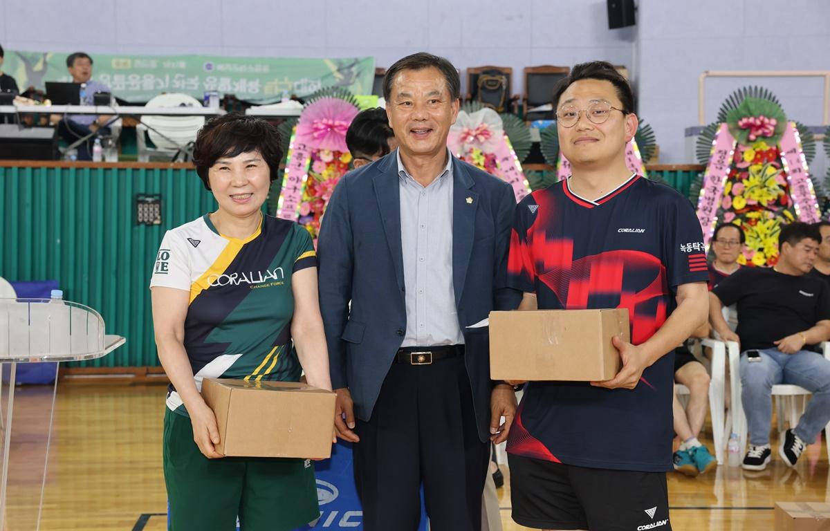 2025년도 제14회 고흥우주항공배 전국오픈 동호인 탁구대회 개회식 첨부이미지 : 2025.6.28 2025년도 제14회 고흥우주항공배 전국오픈 동호인 탁구대회 개회식 (19).JPG