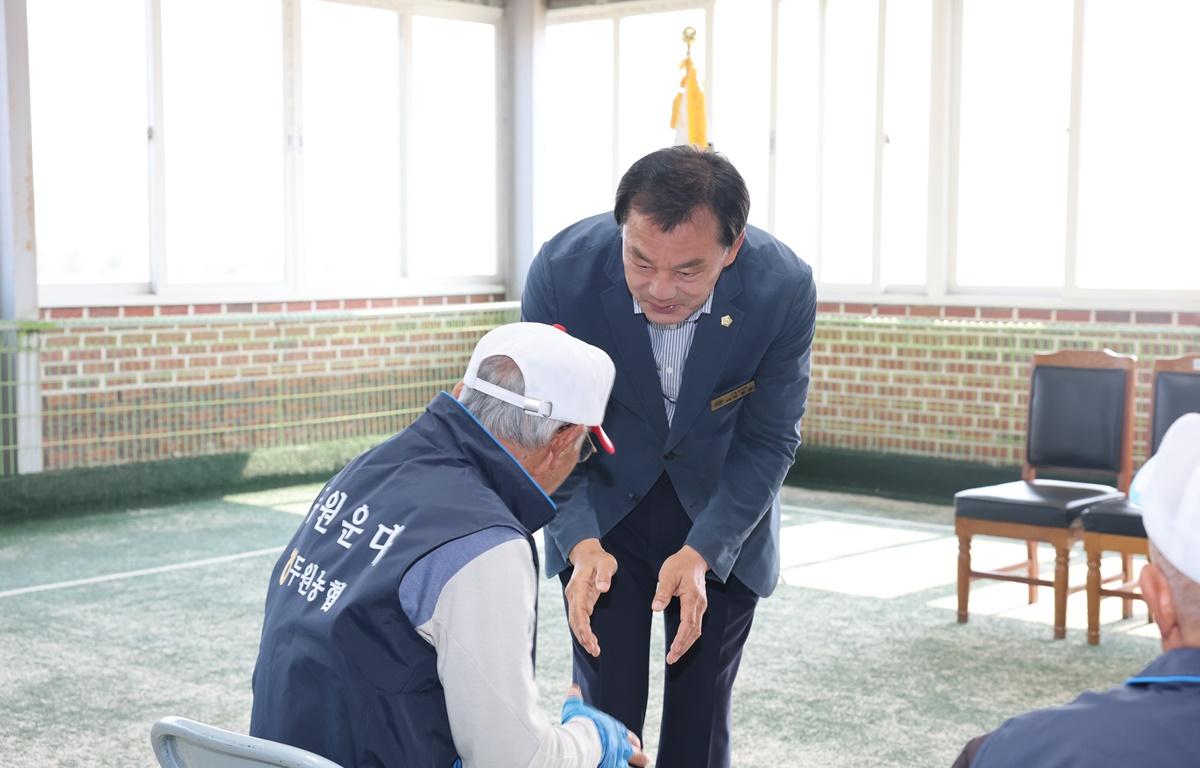 제5회 두원농협조합장기 게이트볼대회 첨부이미지 : 2025.5.12 제5회 두원농협조합장기 게이트볼대회 (2).JPG