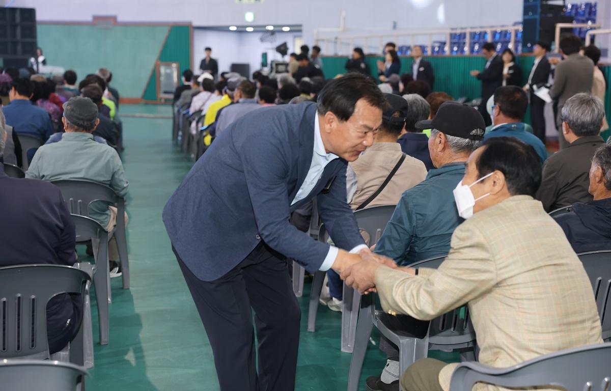 고흥농협 효사랑 큰잔치 첨부이미지 : 2025.5.8 고흥농협 효사랑 큰잔치 (3).JPG