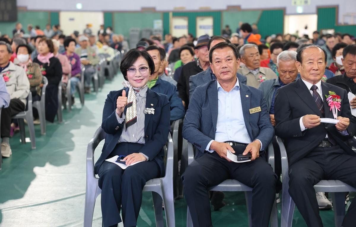 고흥농협 효사랑 큰잔치 첨부이미지 : 2025.5.8 고흥농협 효사랑 큰잔치 (10).JPG