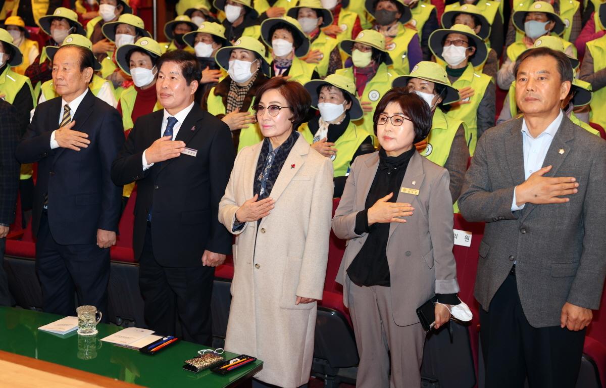 노인일자리 및 사회활동 지원사업 통합발대식 첨부이미지 : 2023.02.17 2023년 노인일자리 및 사회활동 지원사업 통합발대식(1).jpg