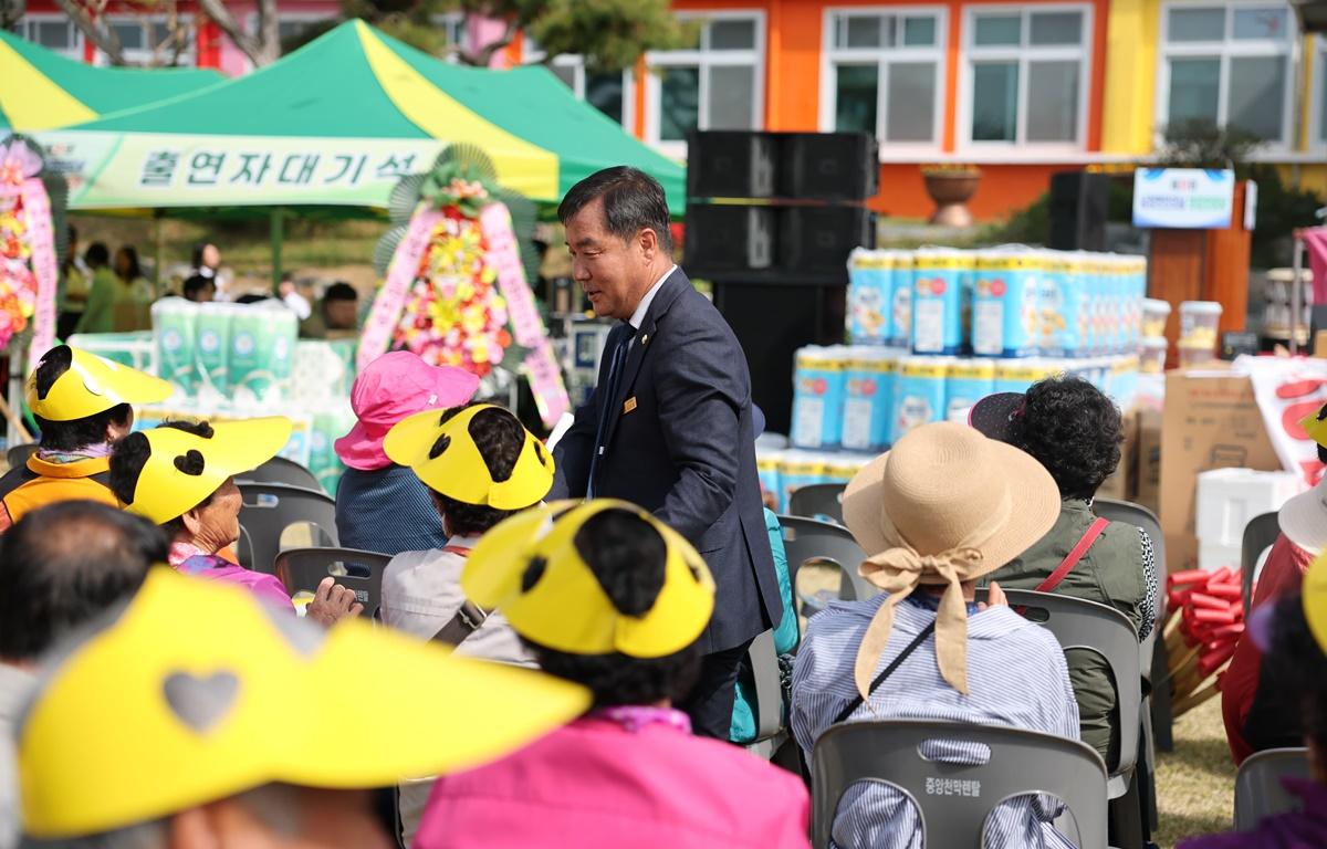 제31회 남양면민의 날 첨부이미지 : 2025.4.18 제31회 남양면민의 날 (9).JPG
