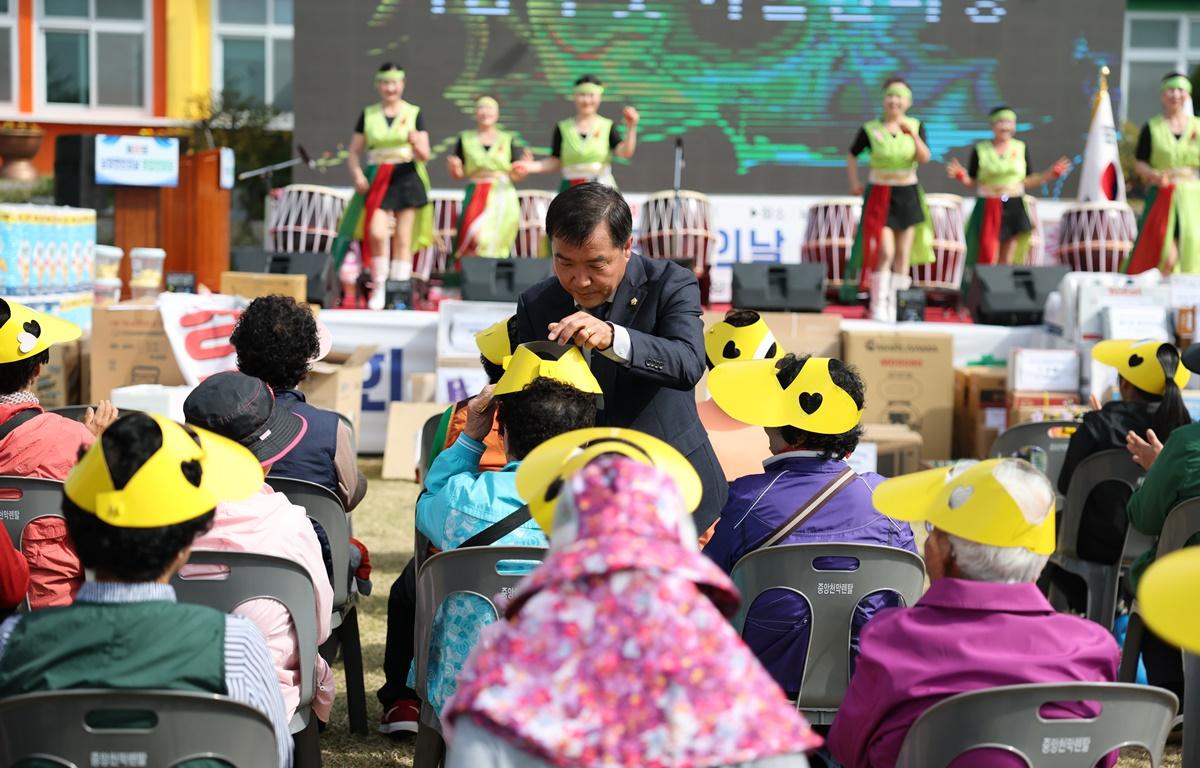 제31회 남양면민의 날 첨부이미지 : 2025.4.18 제31회 남양면민의 날 (7).JPG