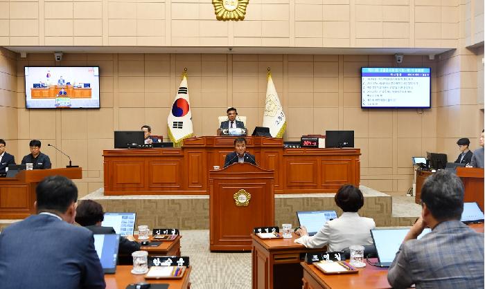 제318회 고흥군의회 임시회 제1차 본회의