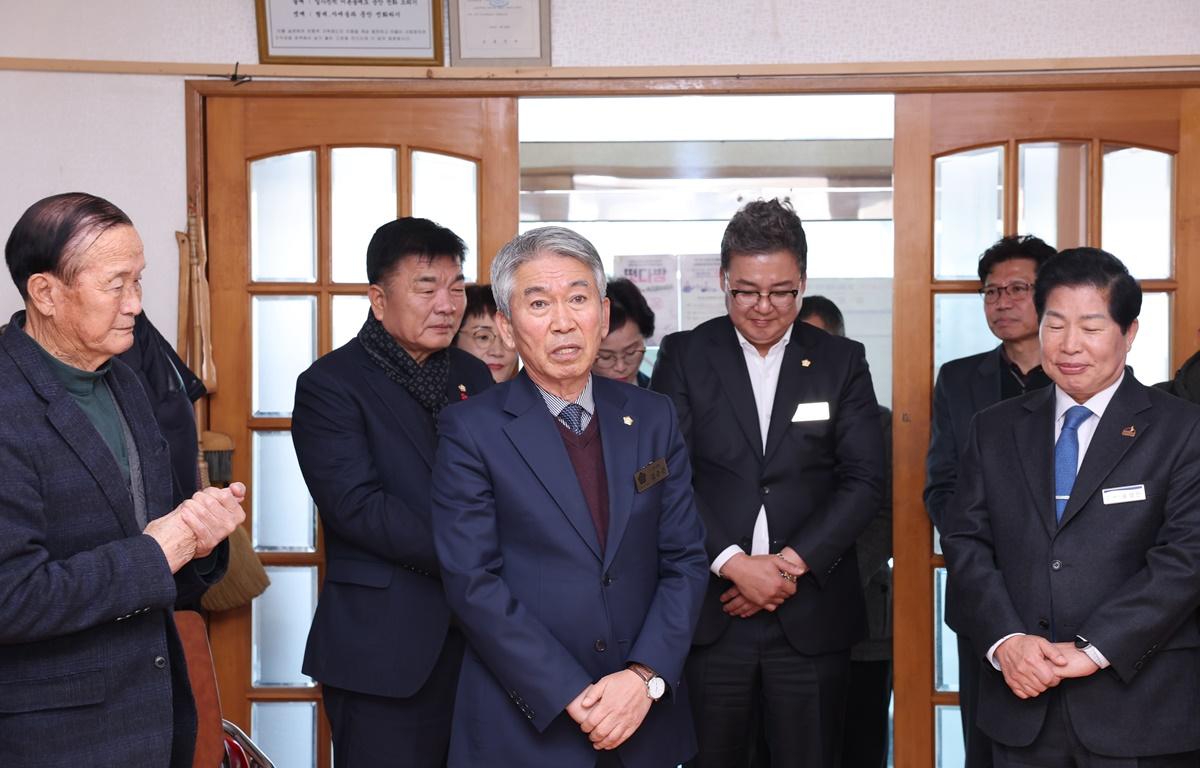 2026 군민과의 지역발전 토론회(풍양면) 첨부이미지 : 2026.1.14 2026 군민과의 지역발전 토론회(풍양면) (1).JPG