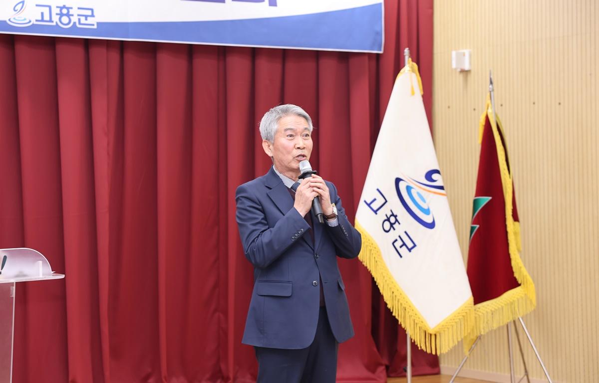 2026 군민과의 지역발전 토론회(풍양면) 첨부이미지 : 2026.1.14 2026 군민과의 지역발전 토론회(풍양면) (2).JPG