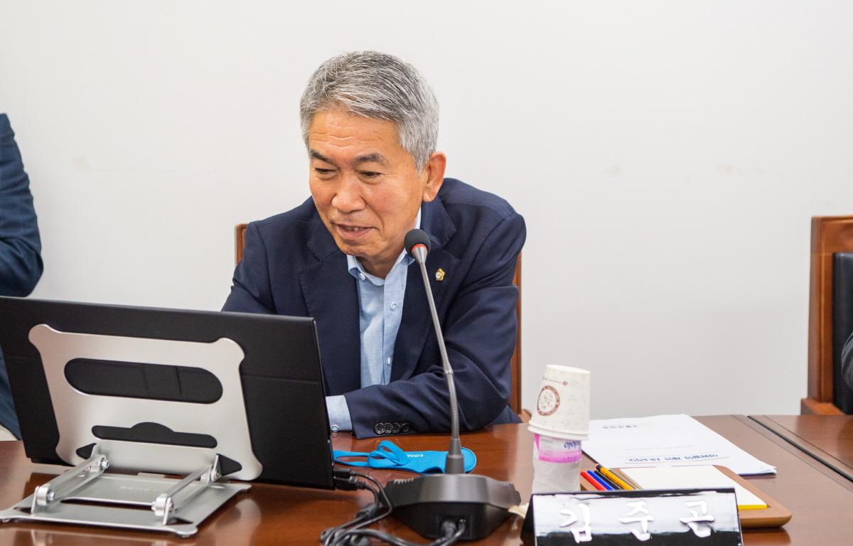 의회운영위원회 의안심사 첨부이미지 : 2022.07.19 의회운영위원회 (28).jpg