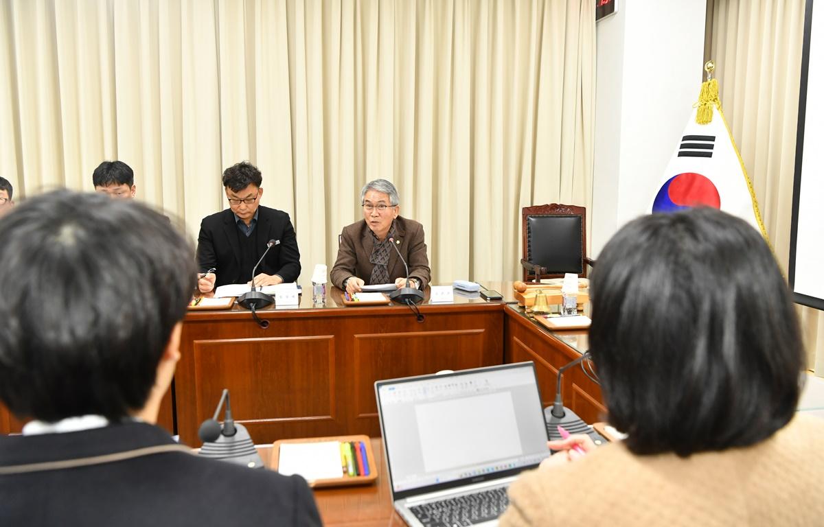 고흥고 사회탐구 동아리와의 간담회 첨부이미지 : 2023.12.29 고흥고 사회탐구 동아리와의 간담회 (3).JPG