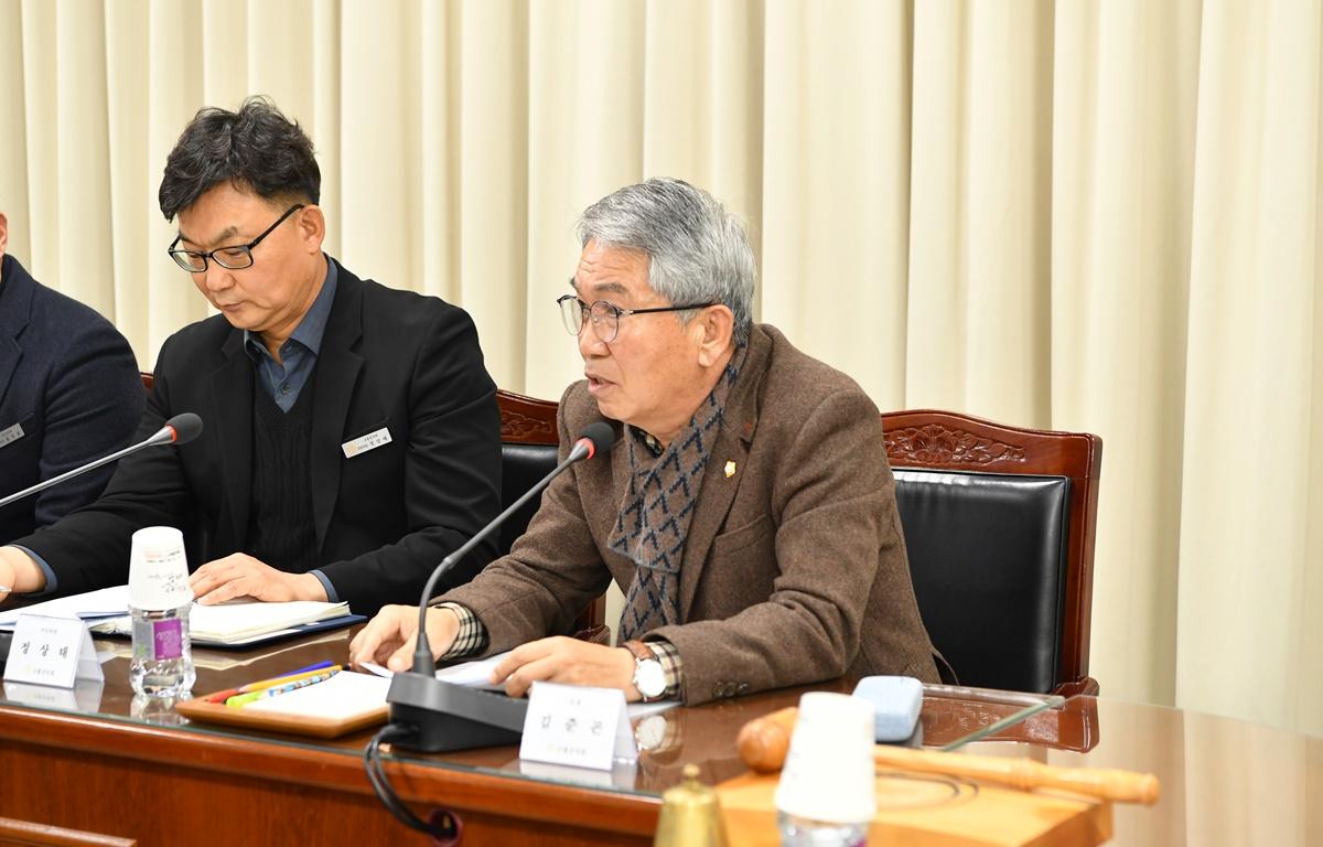 고흥고 사회탐구 동아리와의 간담회 첨부이미지 : 2023.12.29 고흥고 사회탐구 동아리와의 간담회 (5).JPG