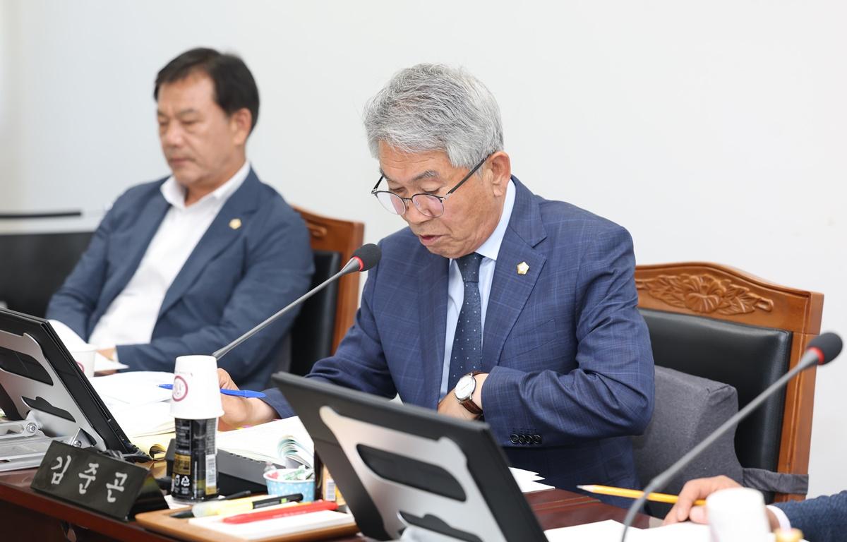 2025년 행정사무감사(산업건설위원회) 첨부이미지 : 2025.6.11 2025년 행정사무감사(산업건설위원회) (47).JPG