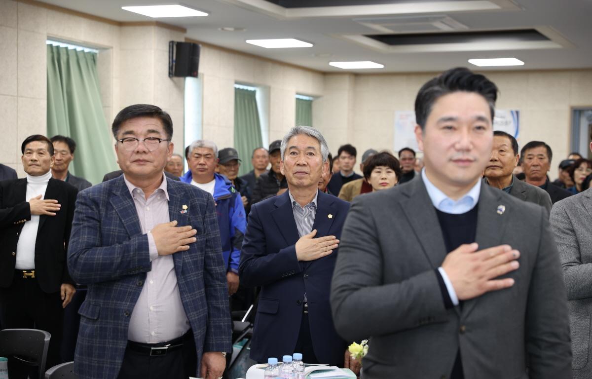 거금도 근현대 기록유산 사진집 출판기념회 첨부이미지 : 2025.3.13 거금도 근현대 기록유산 사진집 출판기념회 (4).JPG