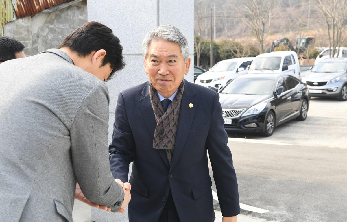 2025학년도 노인대학 및 대학원 입학식 첨부이미지 : 2025.3.6 2025학년도 노인대학 및 대학원 입학식 (2).JPG