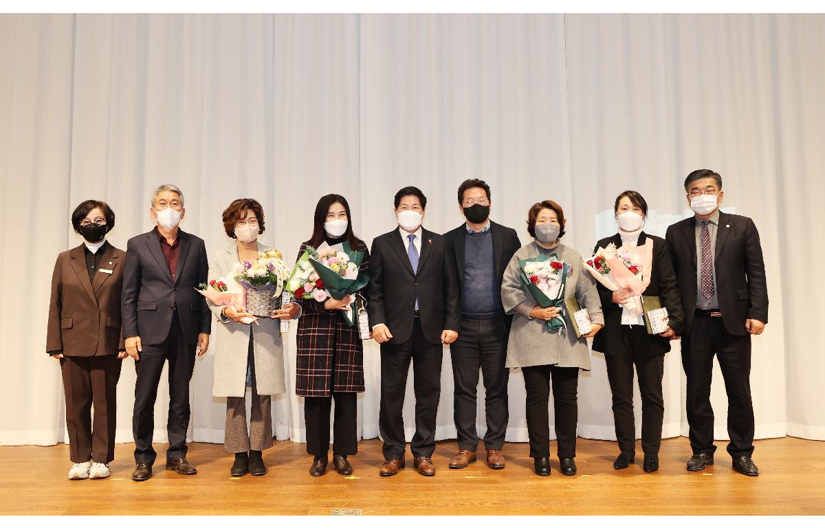 노인맞춤돌봄서비스 수행인력 역량강화 교육 첨부이미지 : 2022.12.08 노인맞춤돌봄서비스 수행인력 역량강화 교육.JPG