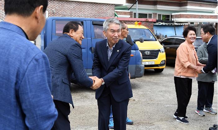 풍남항 정비공사 준공식 및 어버이날 경로잔치