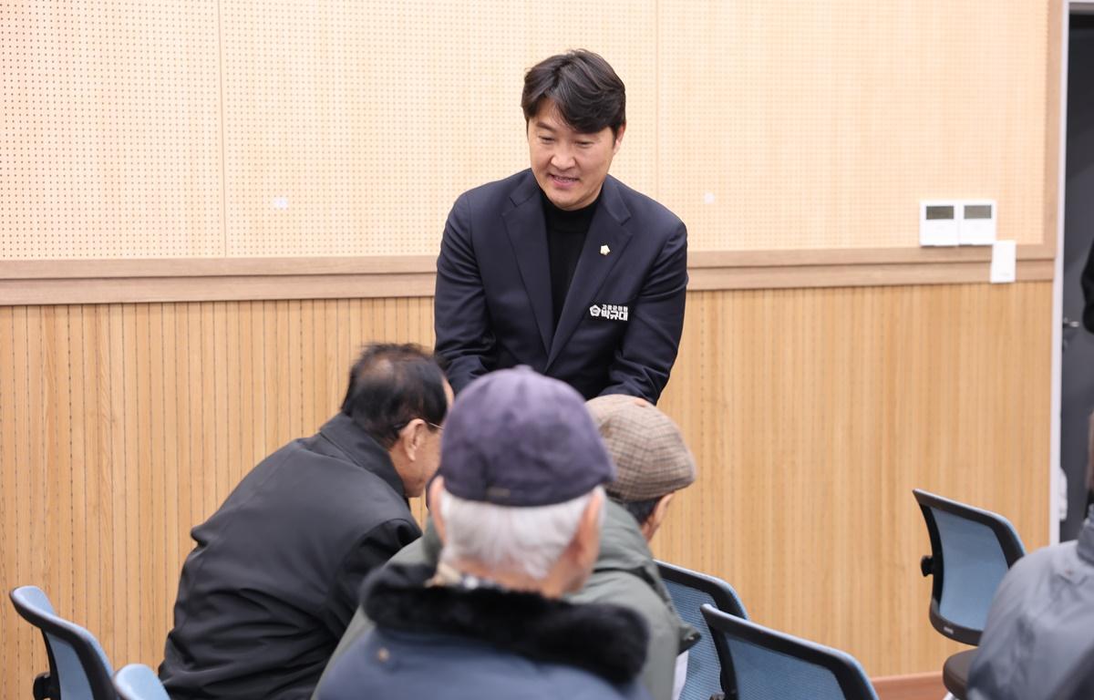 2026년 대한노인회 고흥군지회 신년하례 첨부이미지 : 2026.1.8 2026년 대한노인회 고흥군지회 신년하례 (1).JPG