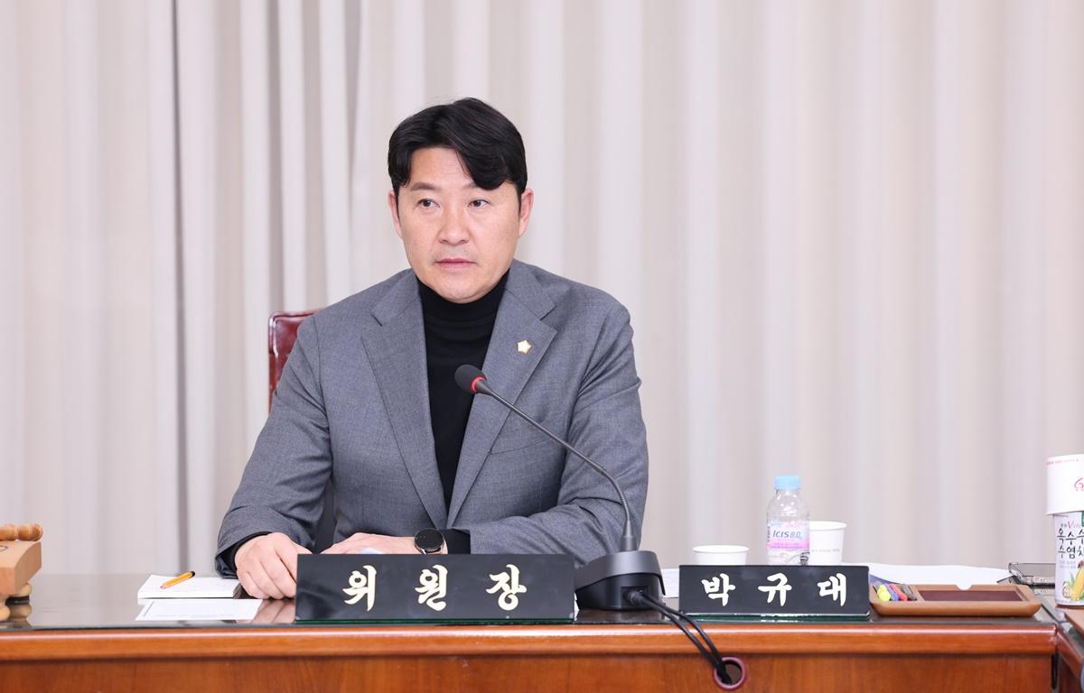 고흥군의회 예산결산특별위원회 첨부이미지 : 2025.12.18 고흥군의회 예산결산특별위원회 (3).JPG