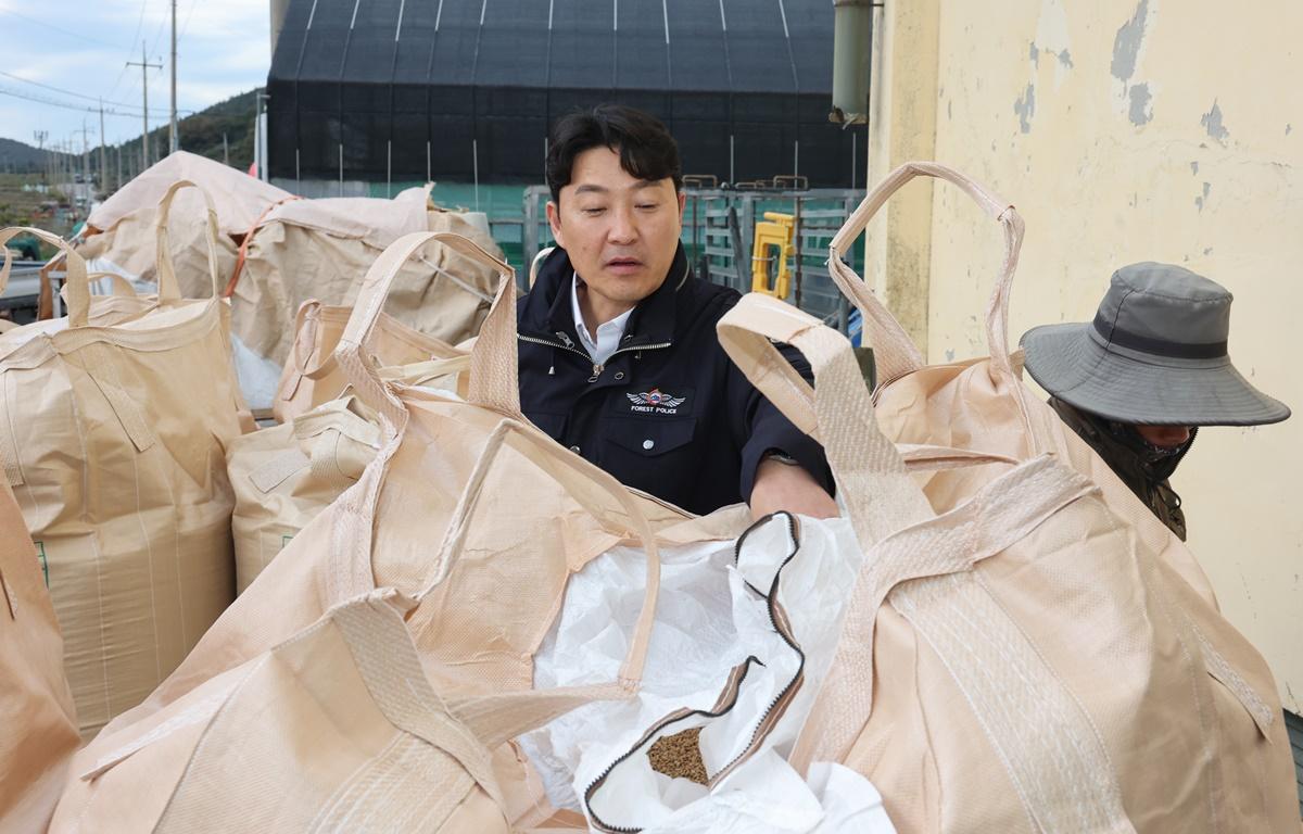 수매현장 방문(포두면) 첨부이미지 : 2025.11.12 수매현장 방문(포두면) (3).JPG