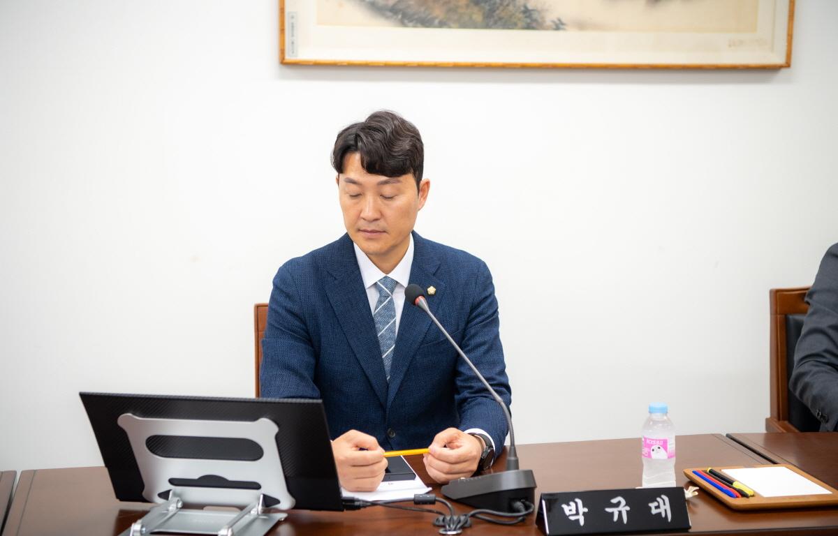 의회운영위원회 첨부이미지 : 2022.07.04 의회운영위원회 (20).jpg