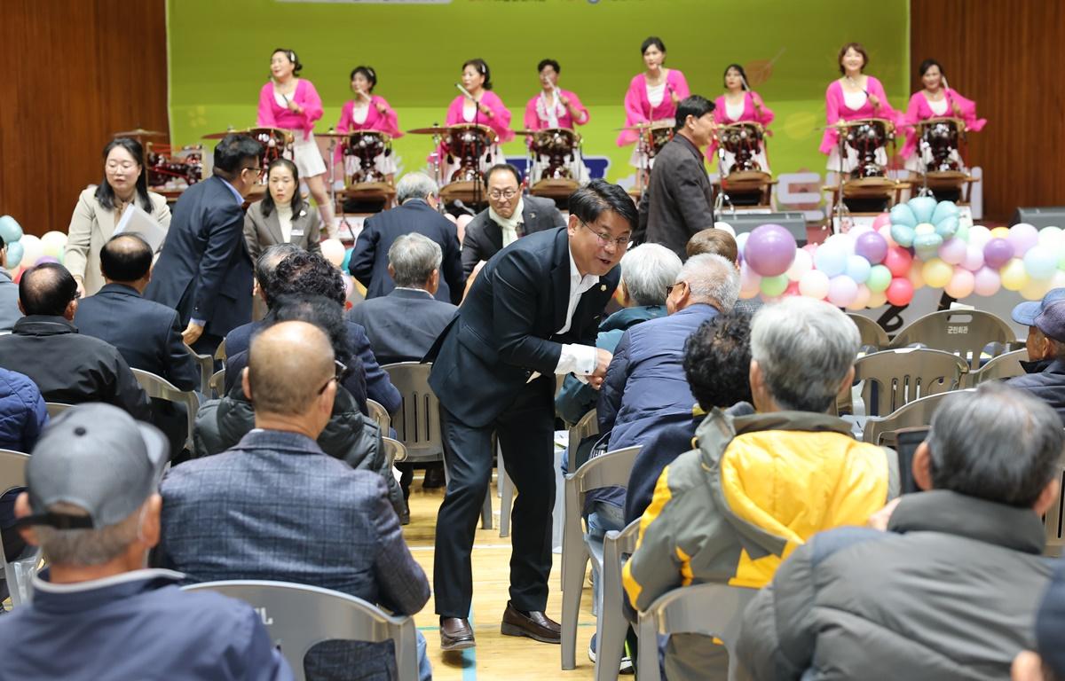 제29회 노인의 날 기념행사 첨부이미지 : 2025.11.20 제29회 노인의 날 기념행사 (4).JPG