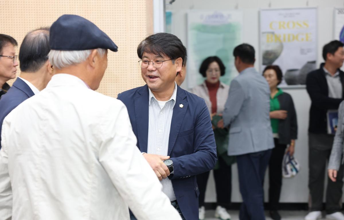 문화강국네트워크 제6차 정책토론회 첨부이미지 : 2025.10.24 문화강국네트워크 제6차 정책토론회 (1).JPG