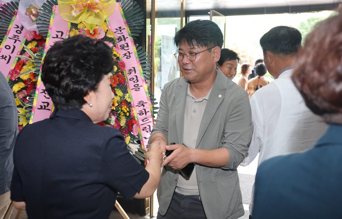 2025년 제11대 제12대 고흥 문화원장 이취임식 첨부이미지 : 2025.7.17 2025년 제11대 제12대 고흥 문화원장 이취임식 (3).JPG