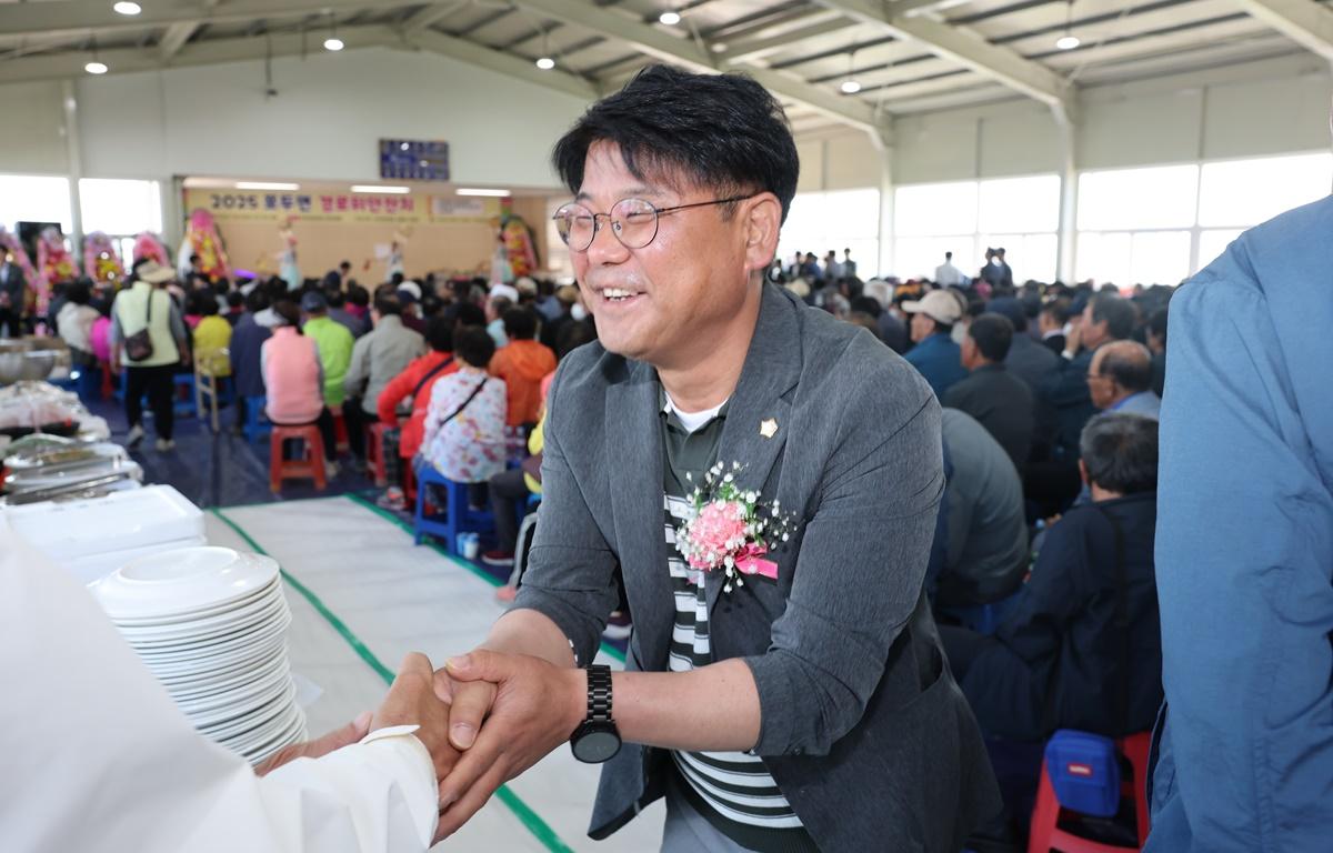 포두면 경로위안잔치 첨부이미지 : 2025.5.2 포두면 경로위안잔치 (7).JPG