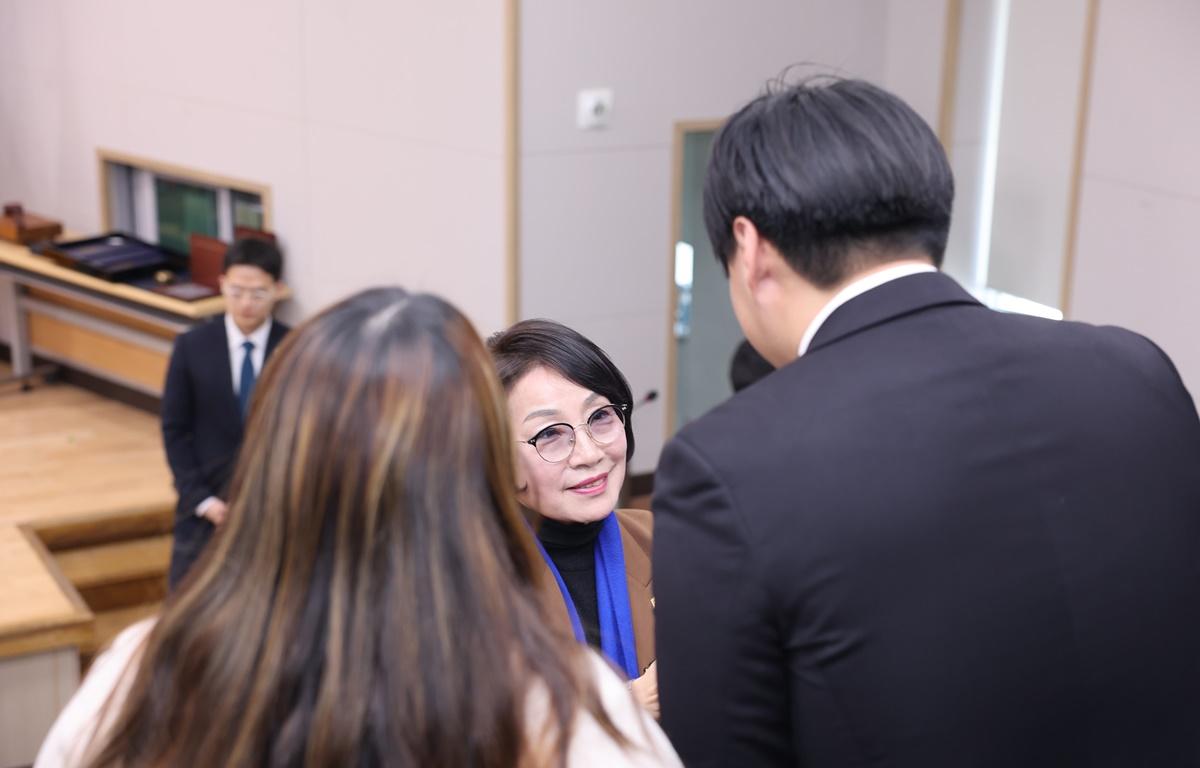 고흥군 4-H 연합회 제67, 68대 회장단 이취임식 첨부이미지 : 2026.1.16 고흥군 4-H 연합회 제67, 68대 회장단 이취임식(12).JPG