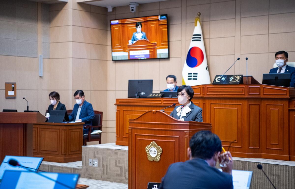 제308회 고흥군의회 임시회 제2차 본회의 첨부이미지 : 2022.08.30 제308회 고흥군의회 임시회 제2차 본회의 (24).jpg