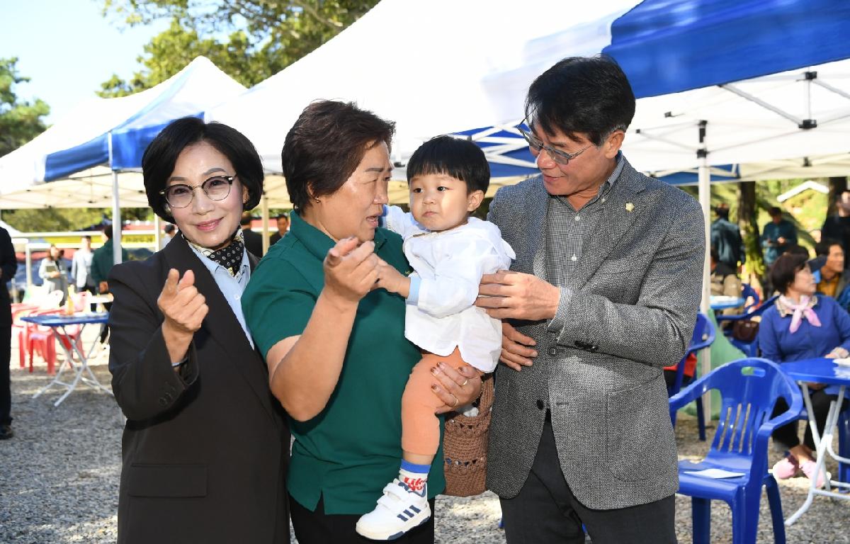 제17회 천만송이 들국화 축제 첨부이미지 : 2024.10.24 제17회 천만송이 들국화 축제 (2).jpg