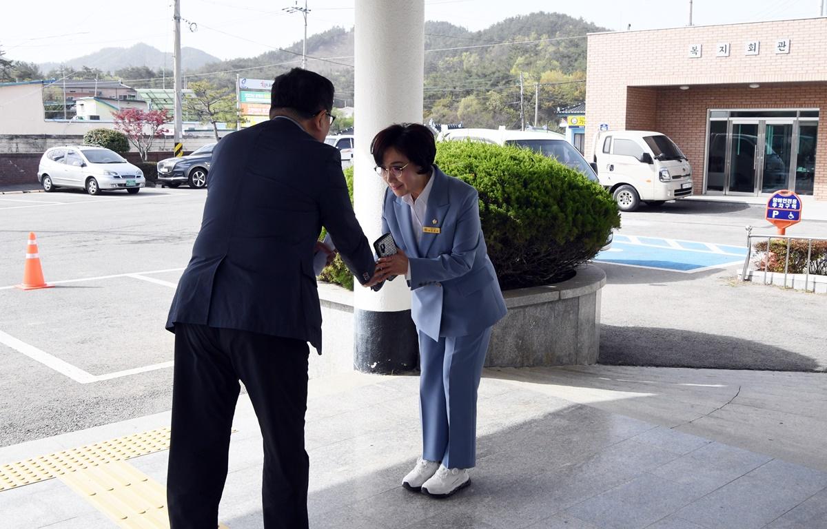 제 41회 두원면민의 날 행사 첨부이미지 : 2023.04.13 두원면민의 날 행사 (1).JPG