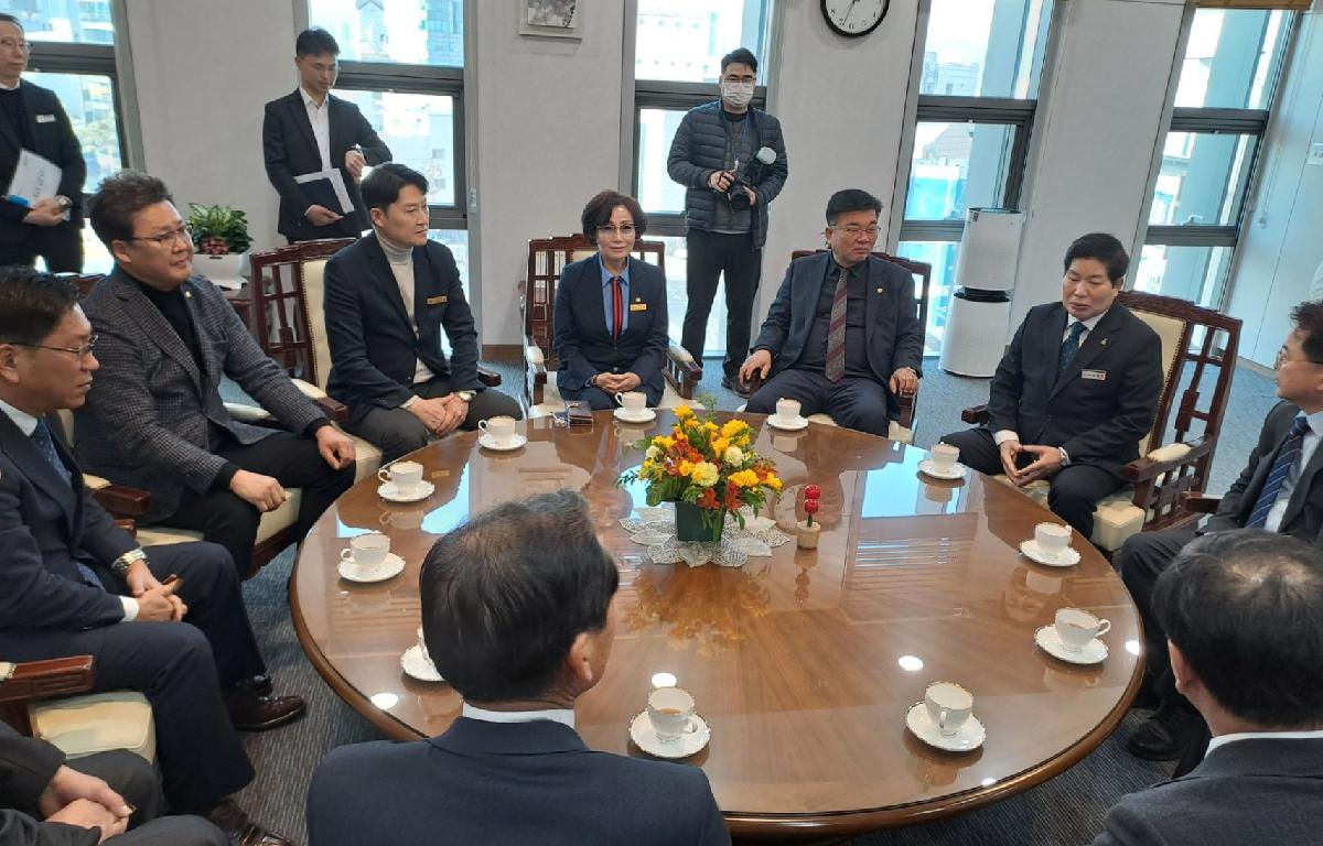 춘천자매결연 협약식 첨부이미지 : 2023.02.28 춘천자매결연 협약식 (3).jpg