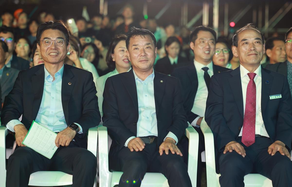 2026년 전국 청년농업인 교류행사 봉화식 첨부이미지 : 2026. 09. 04 2026년 전국 청년농업인 교류행사 봉화식 (3).JPG