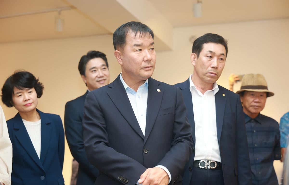 장성재 초대전 개막식 첨부이미지 : 2026. 09. 04 장성재 초대전 개막식 (5).JPG