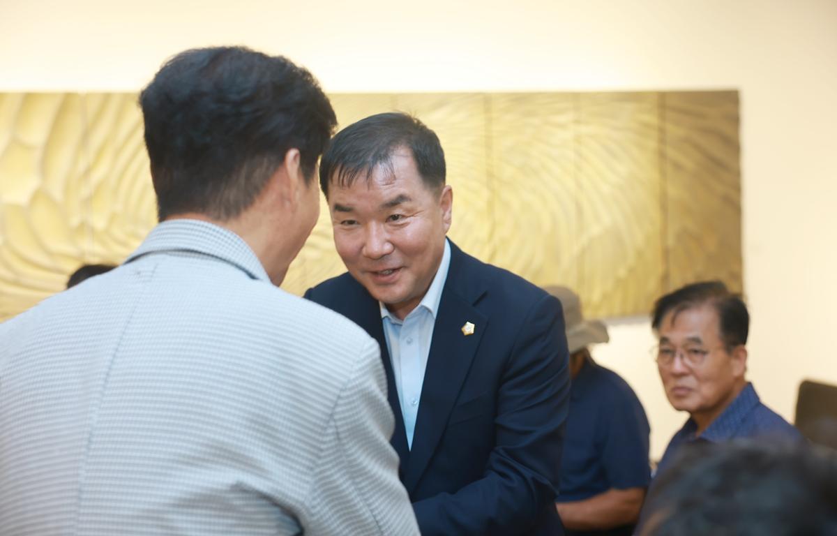 장성재 초대전 개막식 첨부이미지 : 2026. 09. 04 장성재 초대전 개막식 (2).JPG