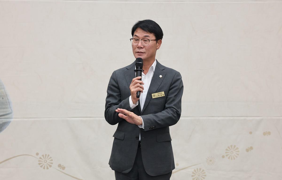 문화강국네트워크 제6차 정책토론회 첨부이미지 : 2025.10.24 문화강국네트워크 제6차 정책토론회 (1).JPG